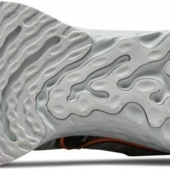 Running shoes Nike React Infinity Run Flyknit 2 -Silver running shoes Cheap Store nike react infinity run flyknit 2 made from sport men s running shoe 374239 dc4577 006 960