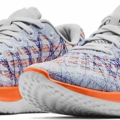 Running shoes Under Armour UA W FLOW Velociti Wind 10 Running shoes Under Armour UA W FLOW Velociti Wind -Silver running shoes Cheap Store under armour ua w flow velociti wind 333529 3023561 106 960